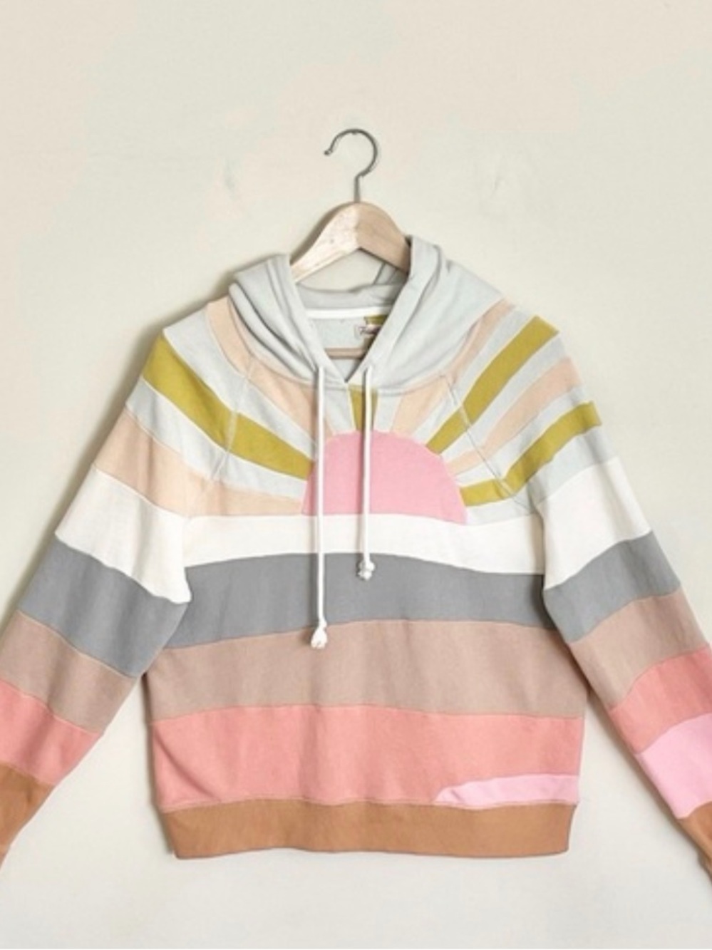 Faherty Soleil Island Sunrise
Multicolor Hoodie Women's size Small